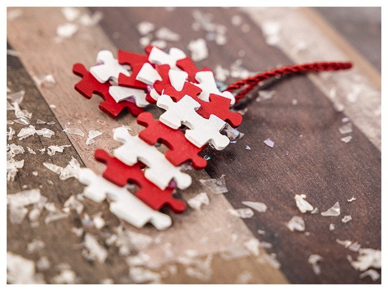 DIY Christmas decoration puzzle candy cane